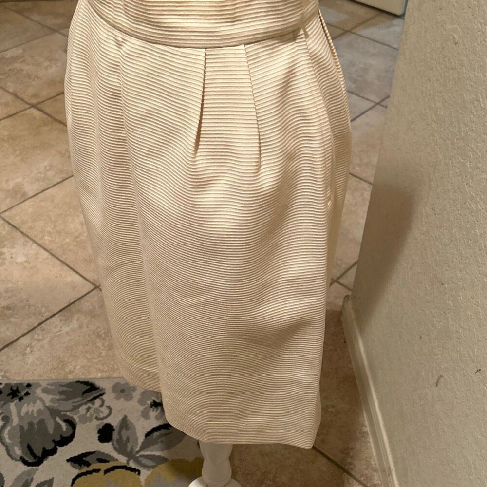 Yves Saint Laurent Size 38 Ribbed Pencil Skirt Cream Neutral Quiet Luxury Simple - Picture 2 of 11